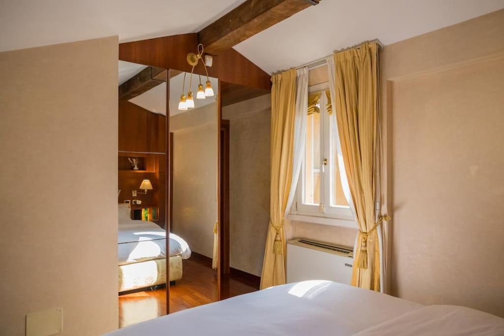 Appartement Carbonesi Luxury - Centro Storico à Bologne Extérieur photo